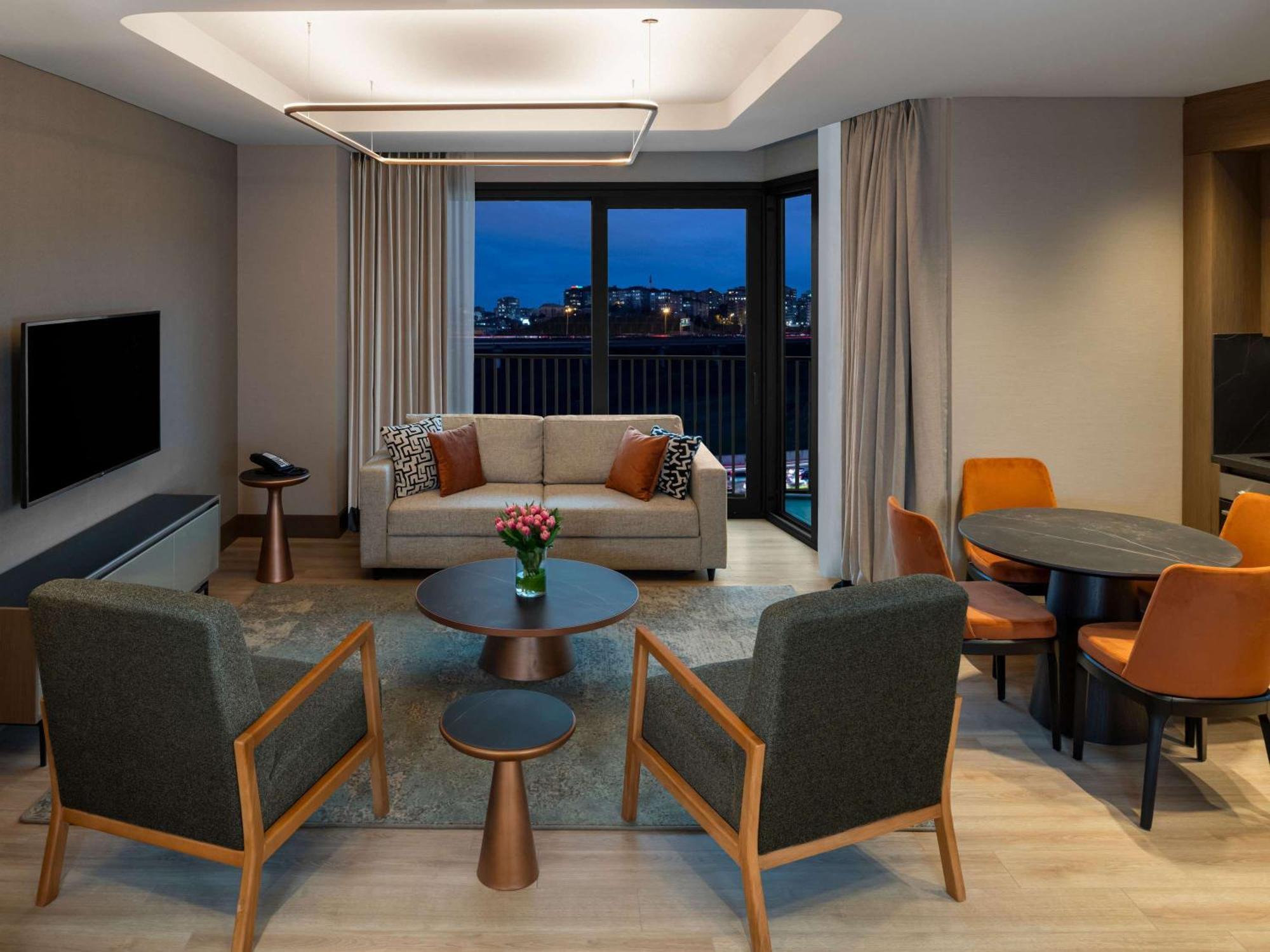 מלון Moevenpick Living Istanbul Saklivadi מראה חיצוני תמונה
