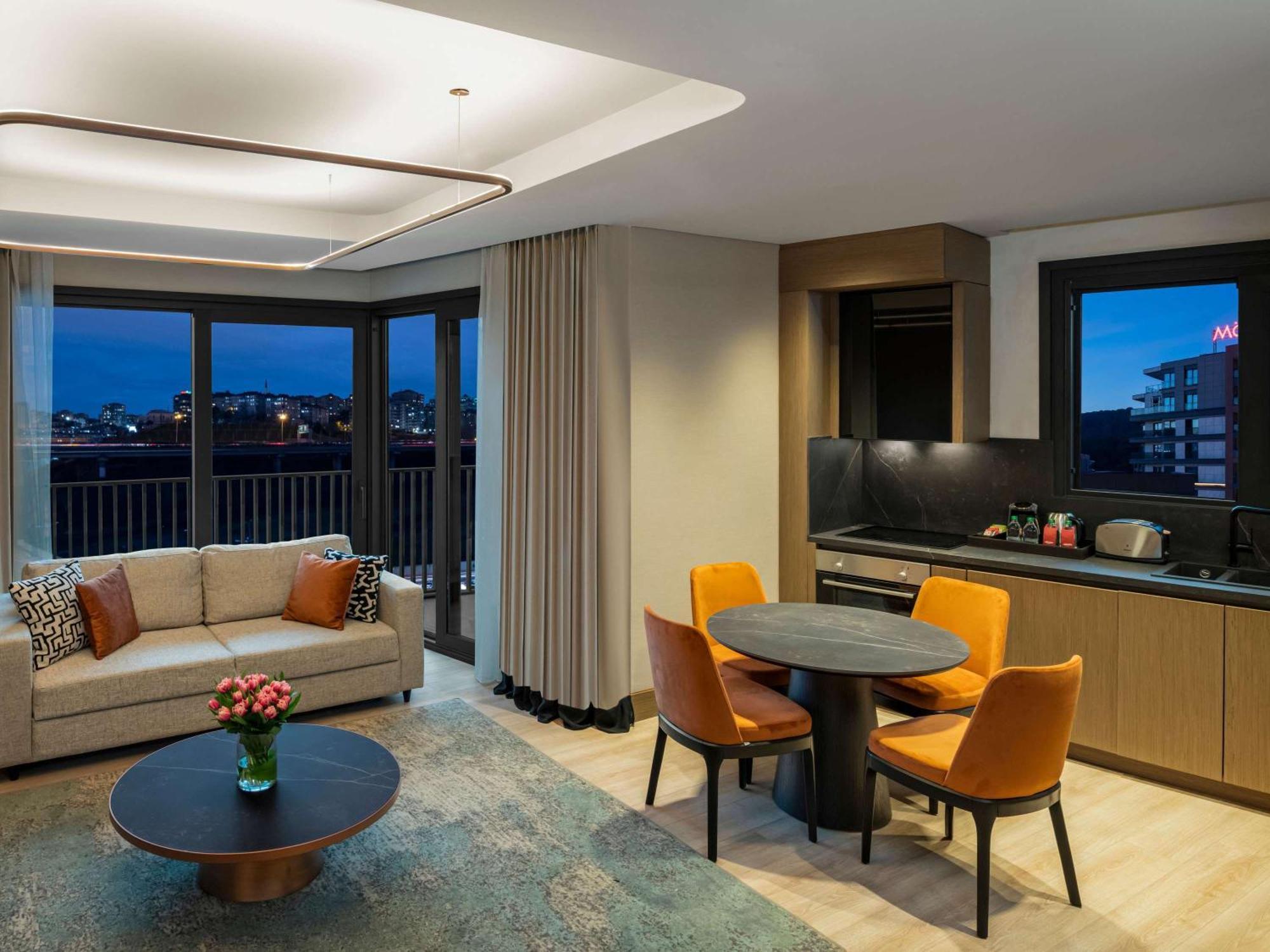 מלון Moevenpick Living Istanbul Saklivadi מראה חיצוני תמונה
